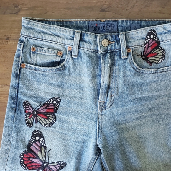 Lucky Brand Denim - Lucky Brand Embroidered Bridgette Slim Straight 🦋